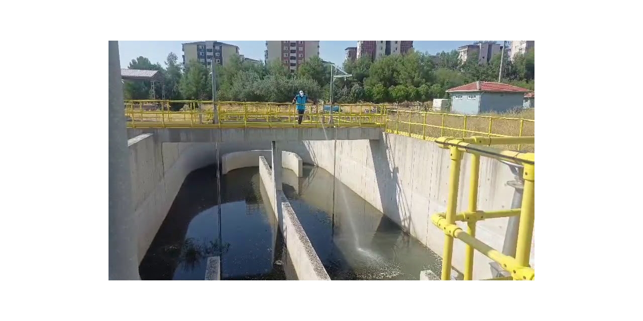 Adıyaman’da Karasinek Ve Haşereye Karşı Mücadele Sürüyor