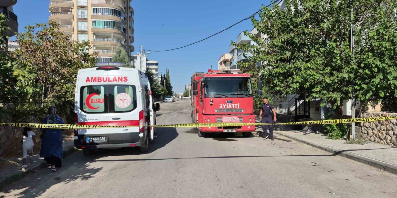 Yangında 3 Kişi Dumandan Etkilendi