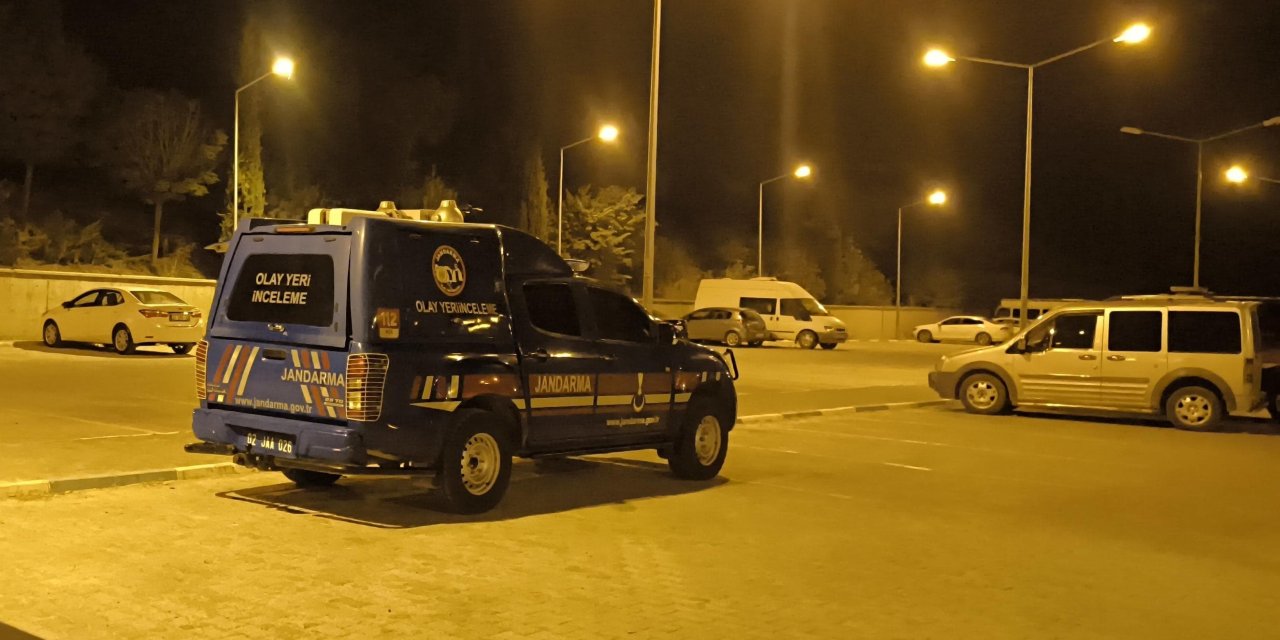 Fıstık Bahçesinde Vurulan Çocuk Ağır Yaralandı