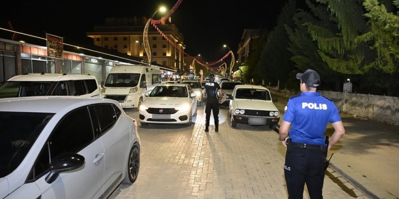 Asayiş Uygulamasında 1 Aranan Şahıs Yakalandı