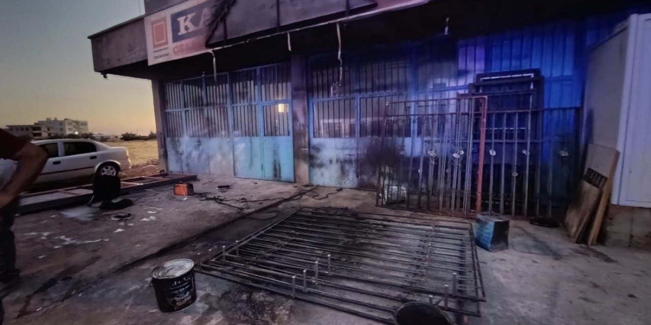 Kahta'da Pvc Atölyesinde Patlama: 2 Yaralı