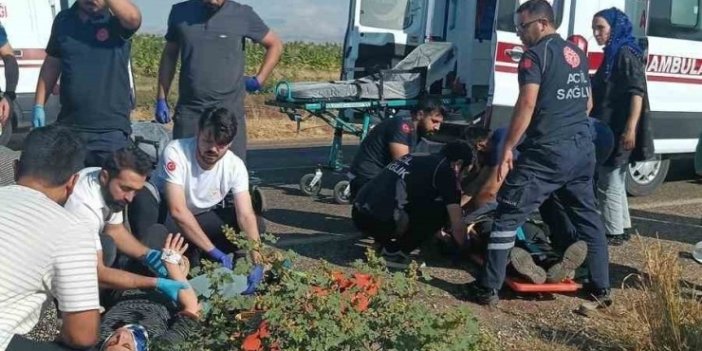 Samsat'ta Tütün İşçilerini Taşıyan Minibüs Devrildi: 12 Yaralı