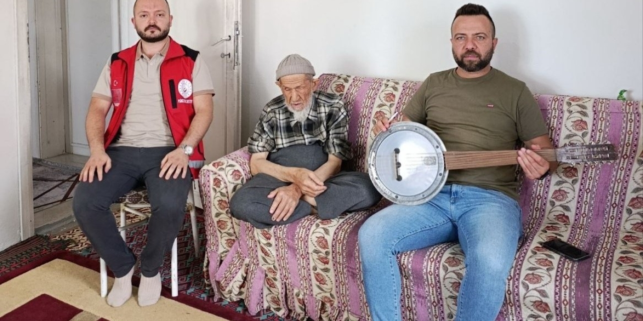 Çınarlara Vefa Projesi’nde Cümbüş Ve Uzun Hava Sürprizi