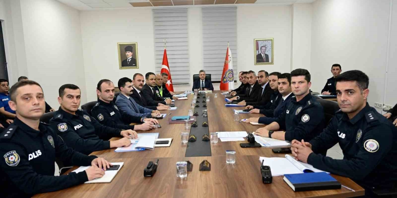 Adıyaman’da Emniyetin 9 Aylık Çalışmaları Değerlendirildi