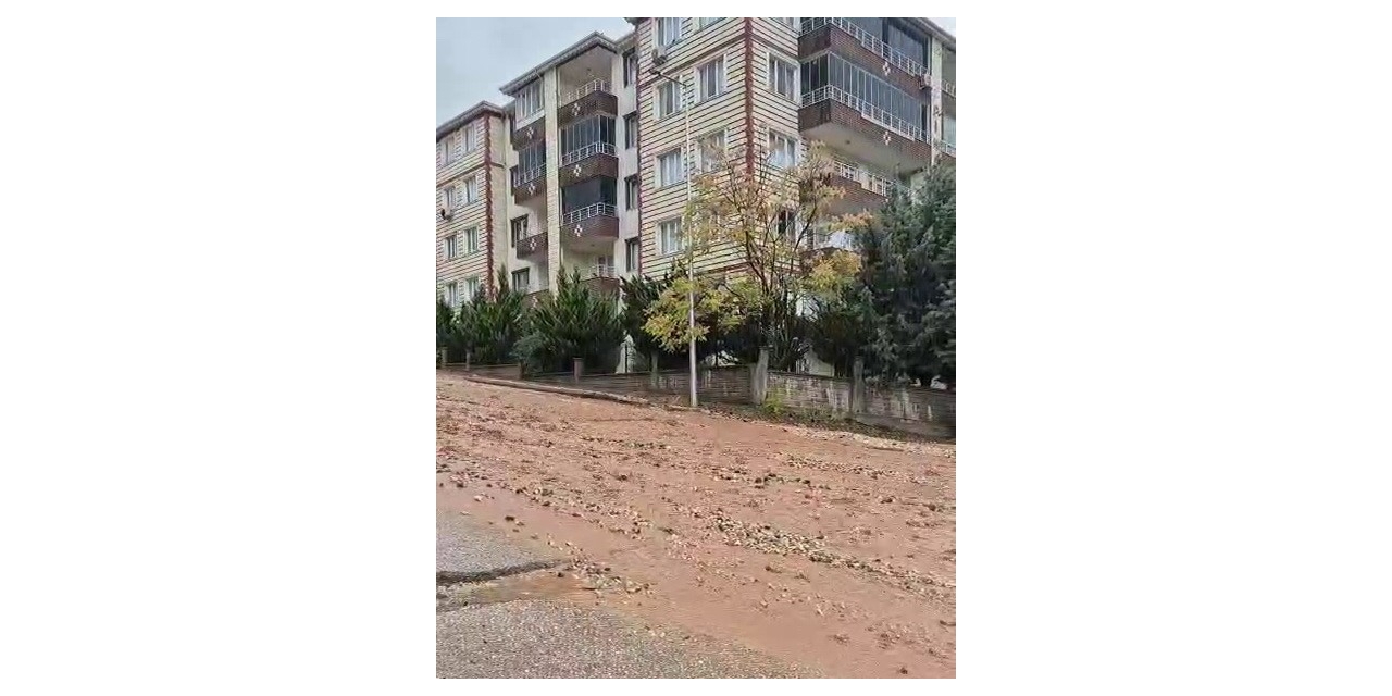 Adıyaman’da Şiddetli Yağış Taşkına Neden Oldu