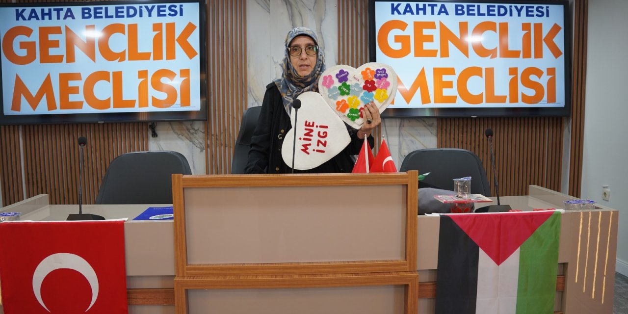 Kahta Belediyesi Gençlik Meclisi’nden anlamlı buluşma