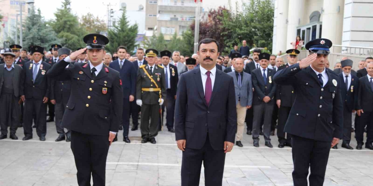 Kahta’da Cumhuriyet’in 103. Yıl Dönümü Törenle Kutlandı
