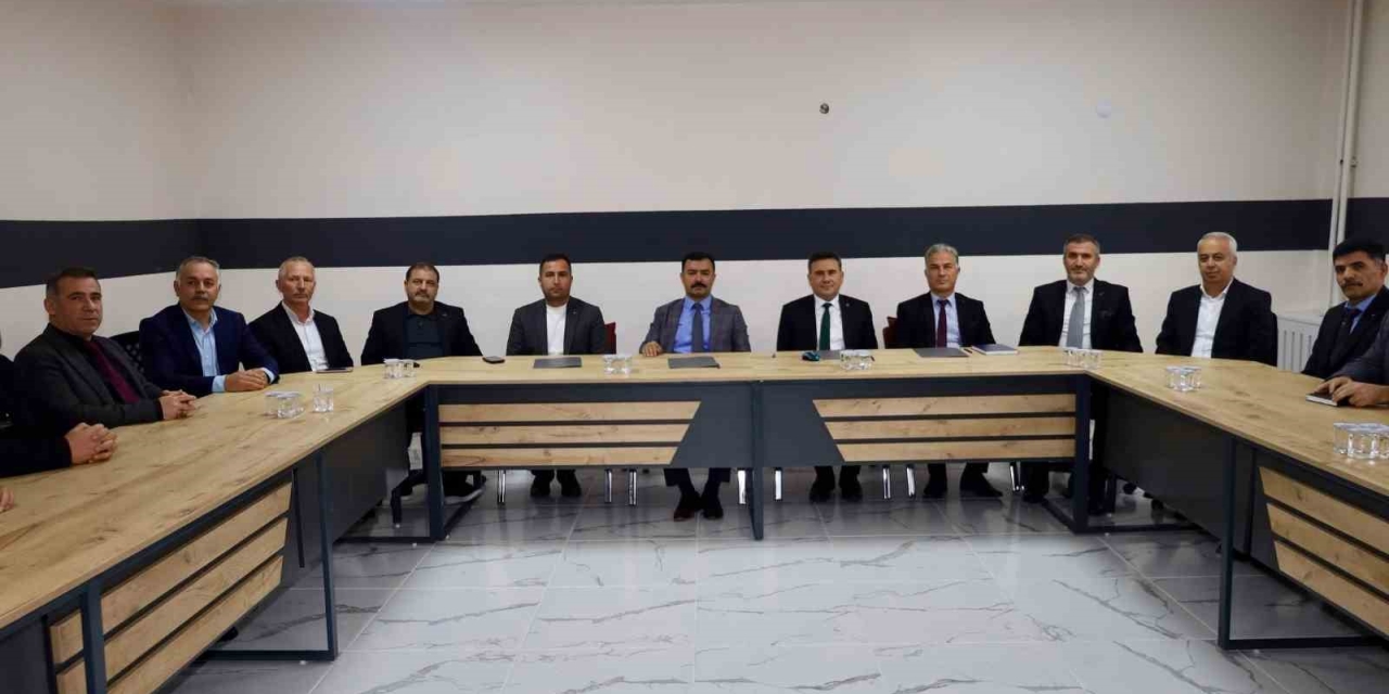 Kahta’daki Okullarda Teknoloji Ve Bilim Seferberliği Hazırlığı