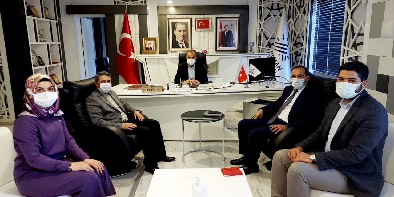 Ak Parti Yönetimi Başkan Kılınç İle Bir Araya Geldi
