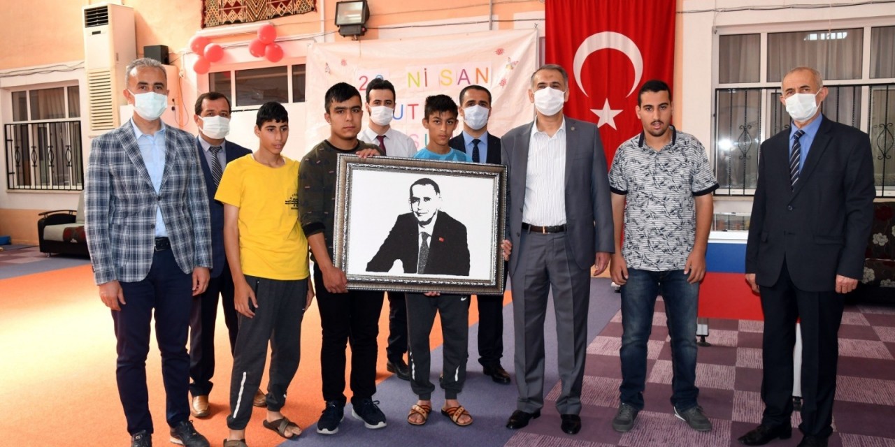 Vali Çuhadar, Aile Ve Sosyal Hizmetler İl Müdürlüğüne Bağlı Kuruluşları Gezdi