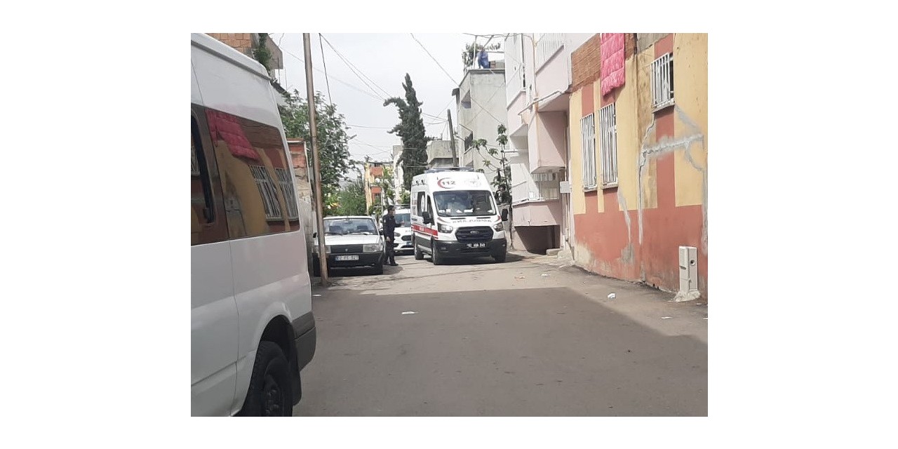 Alacak Verecek Kavgası: 3 Yaralı