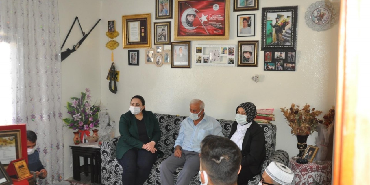 Kaymakam Demir, Şehit Ailelerini Yalnız Bırakmıyor