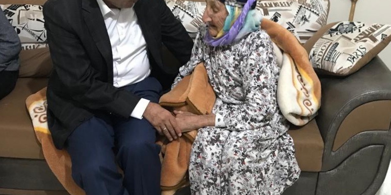 Dağtekin, Anneler Gününü Kutladı