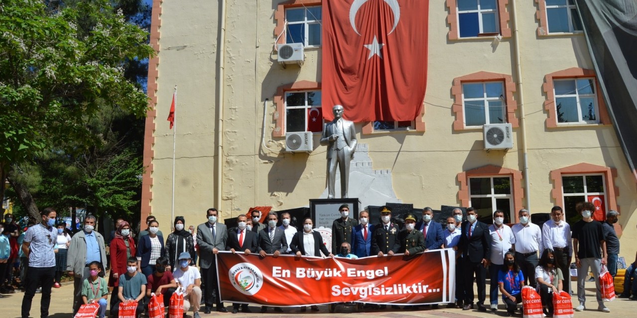 Besni İlçesinde 19 Mayıs Coşkusu