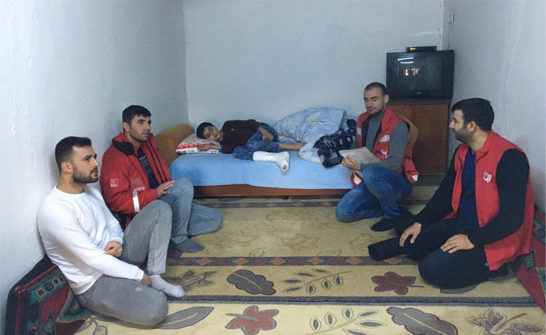 KAHTA SOSYAL HİZMETLER EKİBİNDEN DEPREMZEDELERE PSİKOLOJİK DESTEK