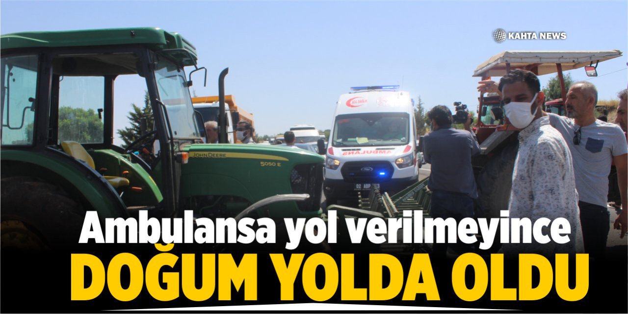 Ambulansa Yol Verilmeyince Doğum Yolda Oldu
