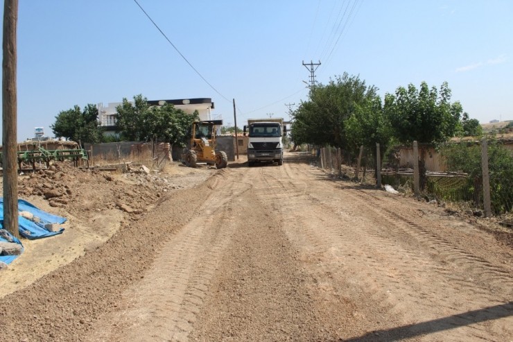 Kahta’da Yol Sorunu Çüzülüyor