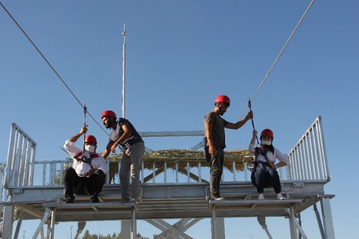 Atatürk Barajı’nda Zipline Heyecanı