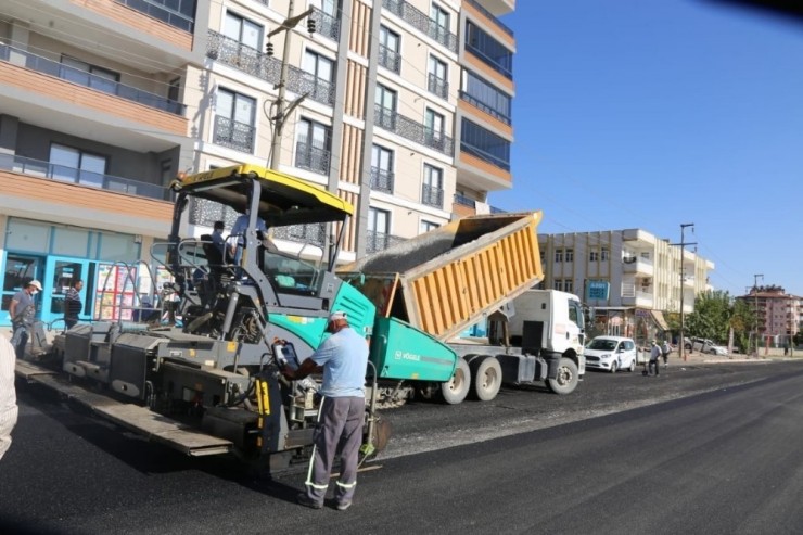 Karaali Caddesinde Yenileme Çalışması