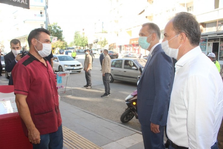 İl Protokolü Maske Denetimi Yaptı