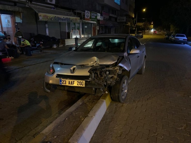 Otomobile Çarpıp Kaçan Sürücü Yeniden Kaza Yapınca Yakalandı