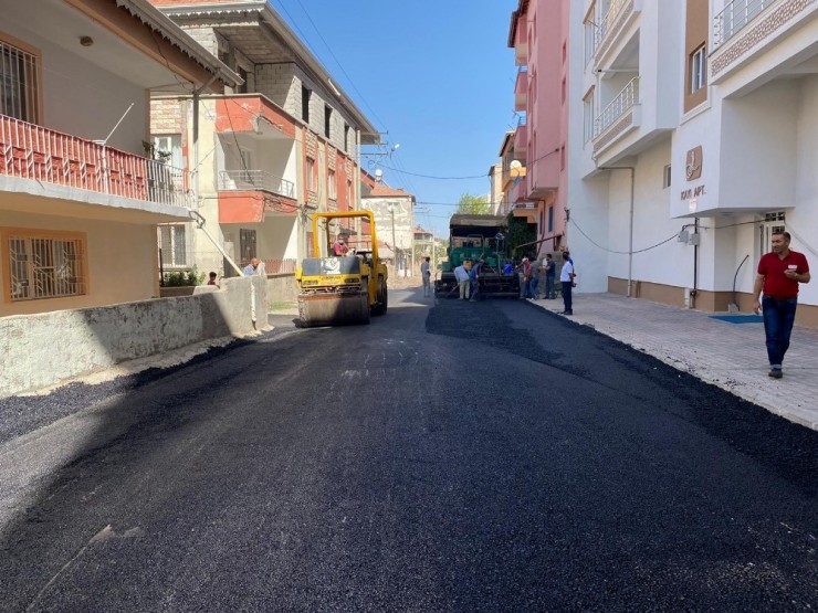 Gölbaşında Asfalt Çalışmaları Devam Ediyor