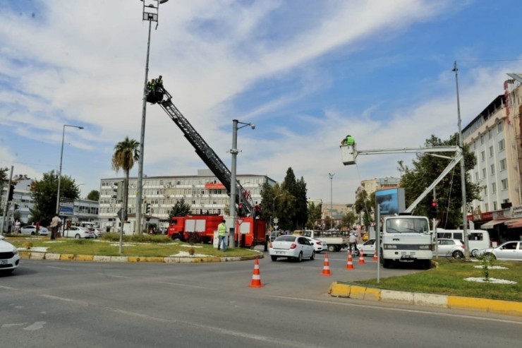 Şehir İçi Trafik Akışını Yüzde 30 Rahatlatacak Proje Test Ediliyor