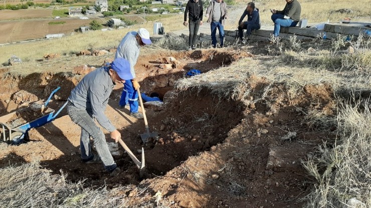 Perre Antik Kenti’nde 1500 Yıllık Bozulmamış İskelet Bulundu