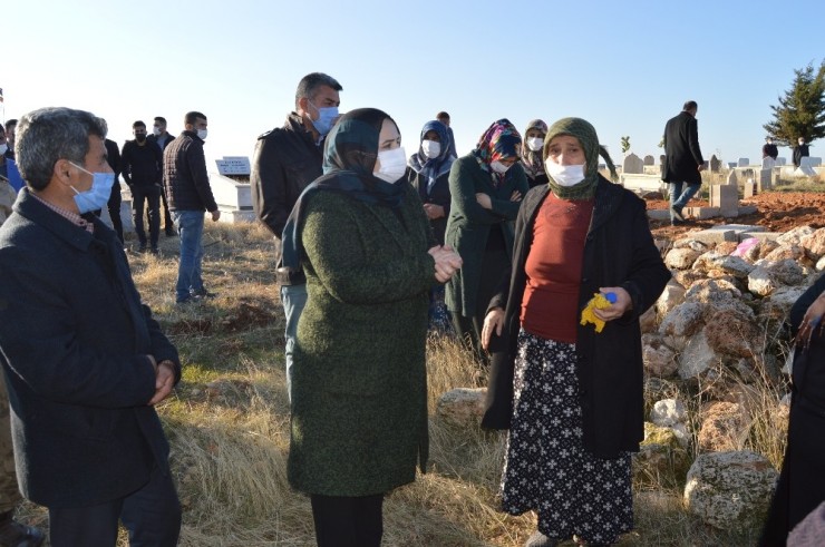 Hastane Yangınında Hayatını Kaybeden Hamo Aslan Son Yolculuğuna Uğurlandı