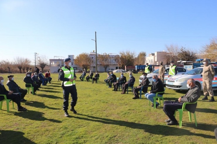 Köylülere Trafik Eğitimi Verildi