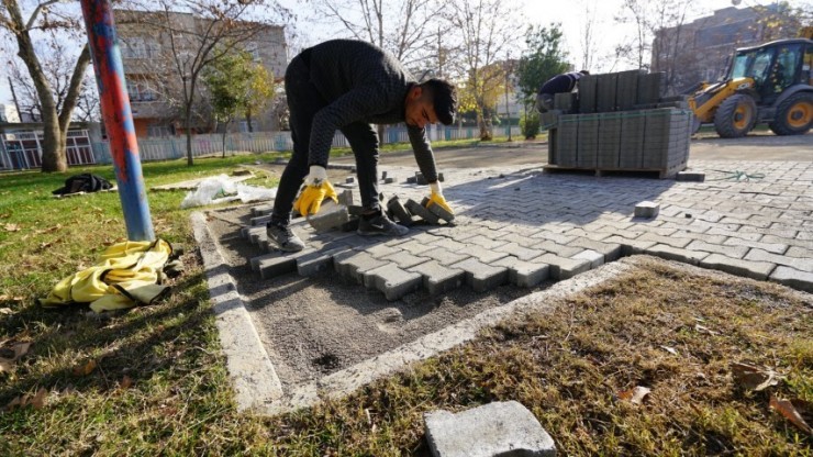 Adıyaman’da Parklar Yenileniyor