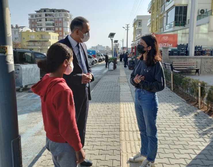 Kardeşler, Sosyal Medya Üzerinden Ağaç Dikme Kampanyası Başlattı