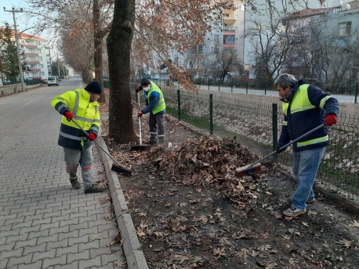 Gölbaşı İlçesi Baştan Aşağı Temizleniyor