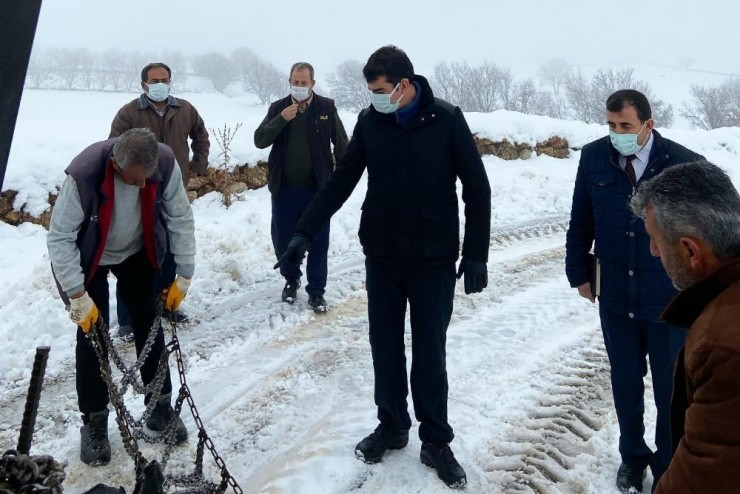 Kaymakam Köksal Kar Temizleme Çalışmalarını İnceledi