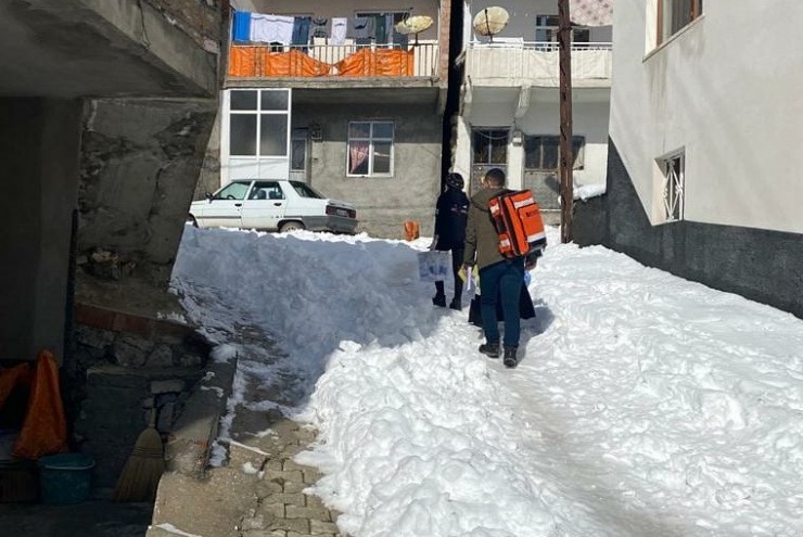 Çelikhan’da 75 Yaş Üstüne Aşı Vurulmaya Başlandı