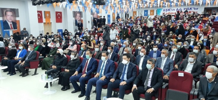 Ak Parti Adıyaman İl Kadın Kolları Kongresi Yapıldı