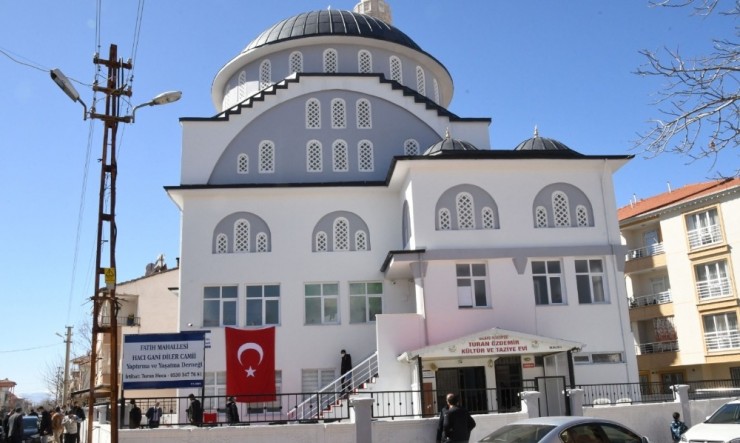 Gölbaşı’nda Hacı Gani Diler Cami İbadete Açıldı