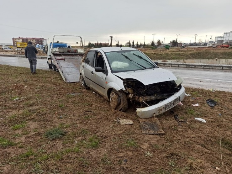 Adıyaman’da Araç Takla Attı:1 Yaralı