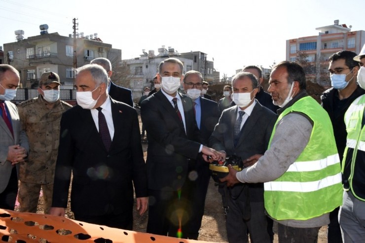 24 Derslikli İlkokulunun Temeli Dualarla Atıldı