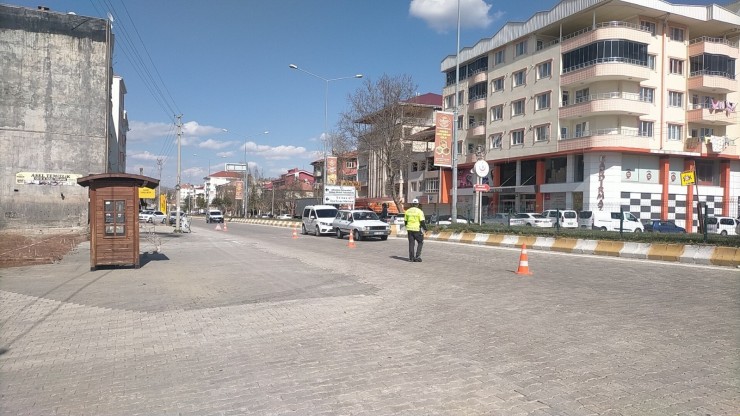 Gölbaşı’nda Kısıtlamayı İhlal Eden 350 Kişiye Ceza Kesildi
