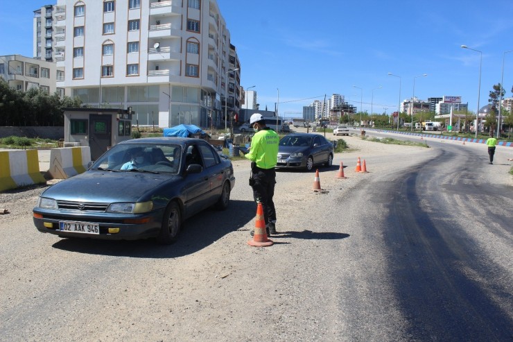 Kısıtlamanın İkinci Gününde Denetimler Sürüyor