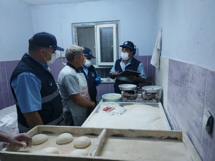 Kahta’da Zabıta Ekipleri Sahur Öncesi Fırınları Denetledi