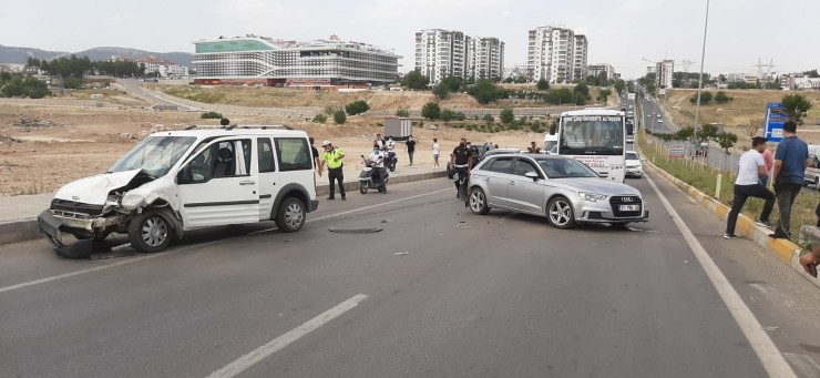 Adıyaman’da Zincirleme Kaza