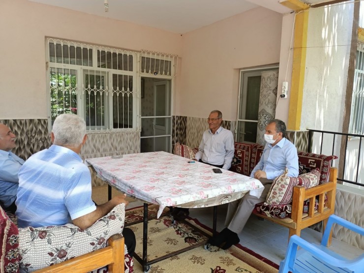 Süleyman Kılınç, Ekinleri Yanan Çiftçileri Ziyaret Etti