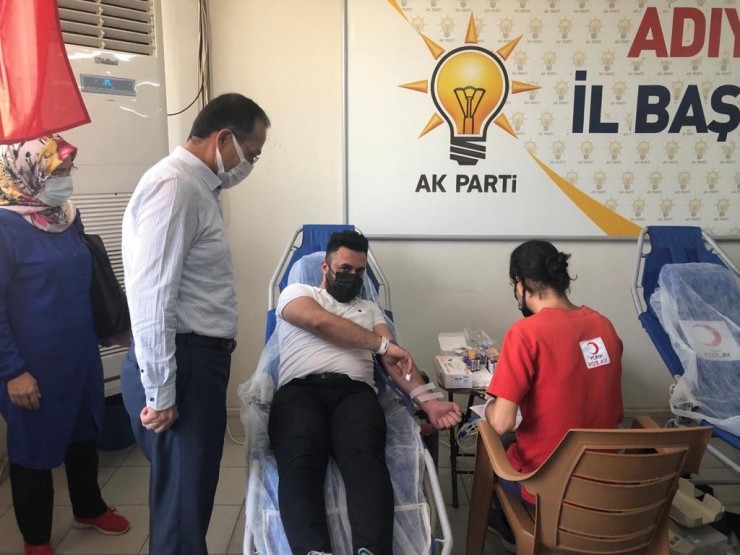 Ak Parti’de Kan Bağışı Kampanyası