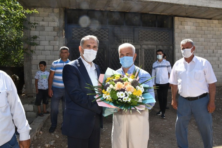 Vali Çuhadar’dan Şehit Babalarına Ziyaret