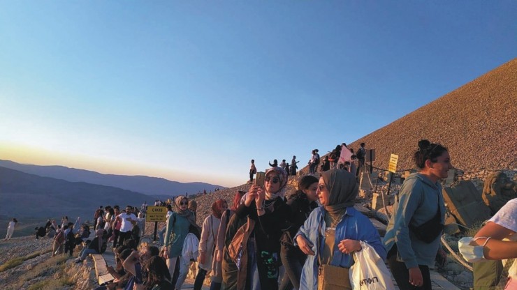 Nemrut Dağı’na Ziyaretçi Akını