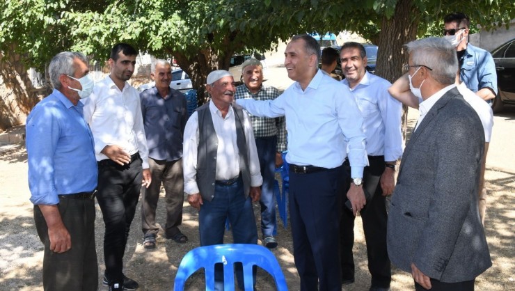 Vali Çuhadar, Köylerde Yapılan Yatırımları İnceledi