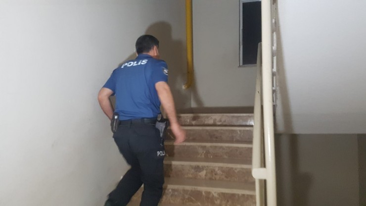 Hırsızlık İhbarı Polis Ekiplerini Harekete Geçirdi