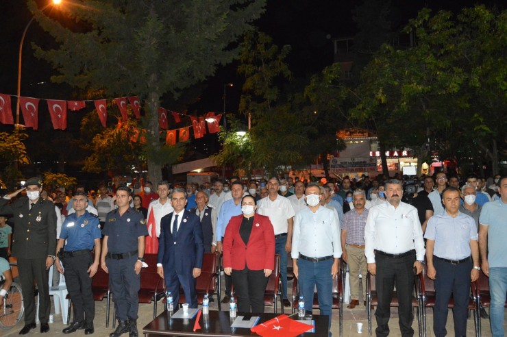 Besni’de 15 Temmuz Demokrasi Ve Milli Birlik Günü Etkinliği